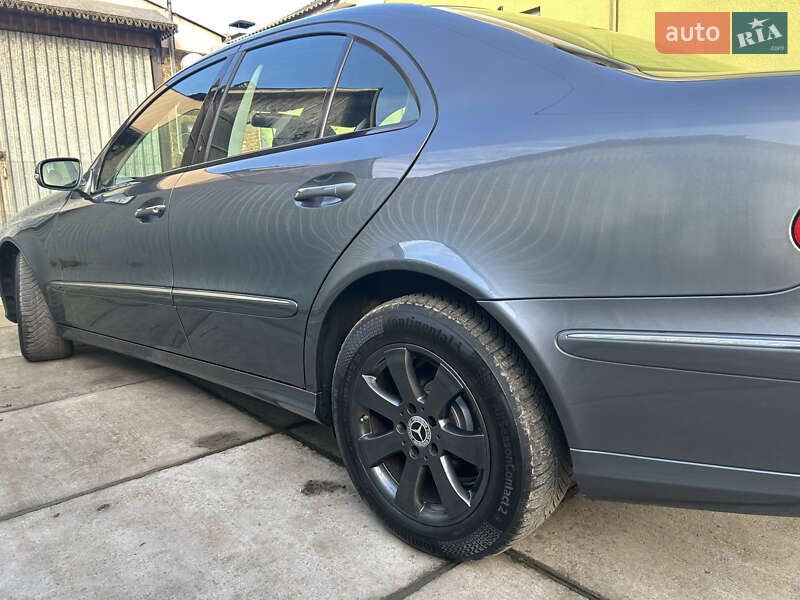Седан Mercedes-Benz E-Class 2008 в Ужгороді