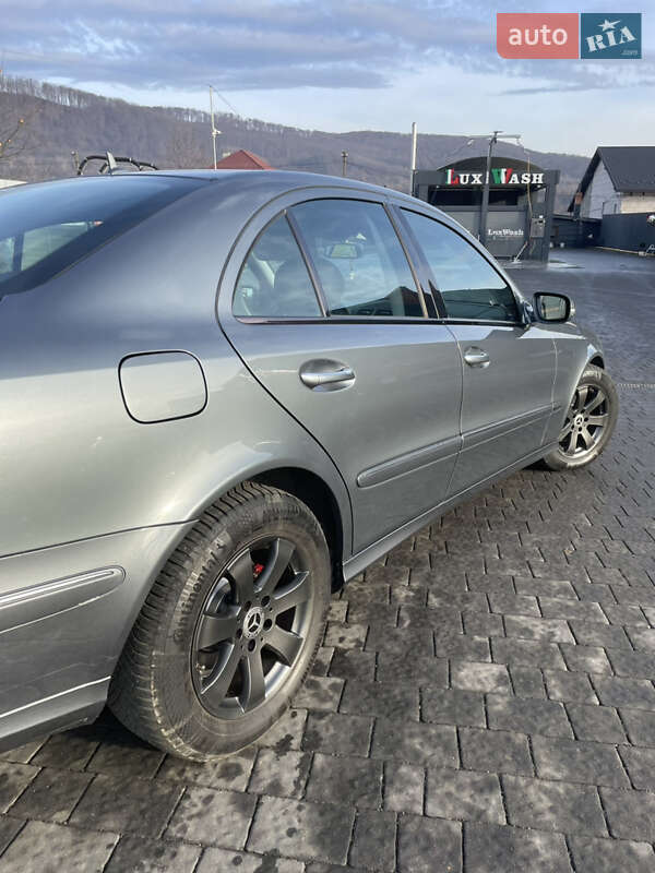 Седан Mercedes-Benz E-Class 2008 в Ужгороді