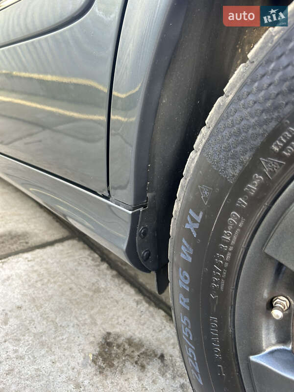 Седан Mercedes-Benz E-Class 2008 в Ужгороді