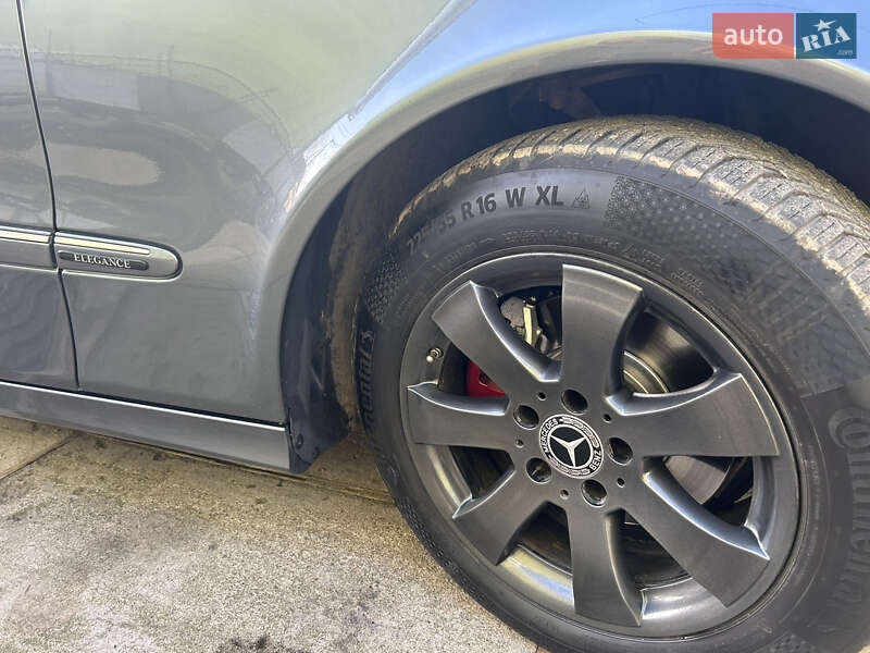 Седан Mercedes-Benz E-Class 2008 в Ужгороді