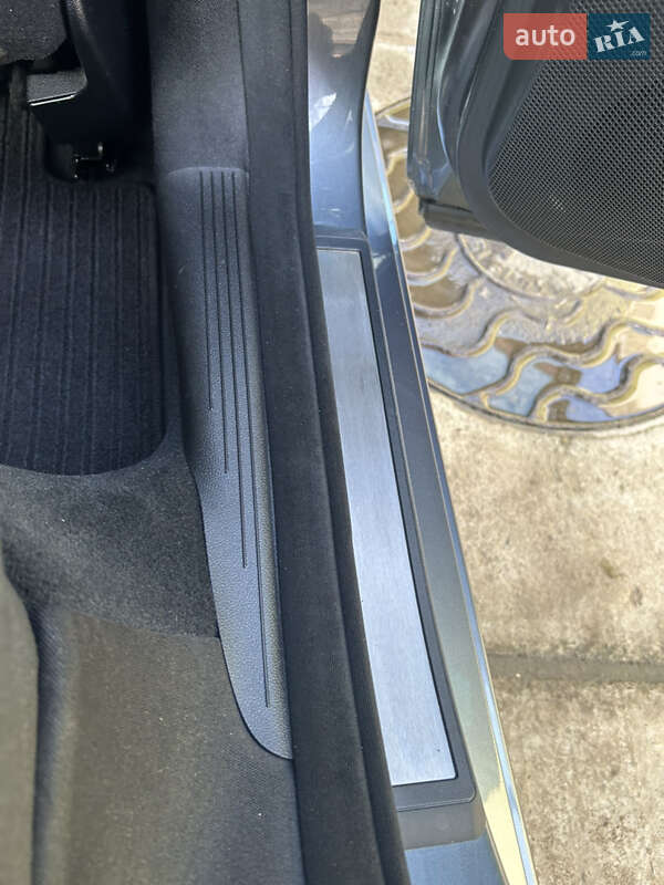 Седан Mercedes-Benz E-Class 2008 в Ужгороді