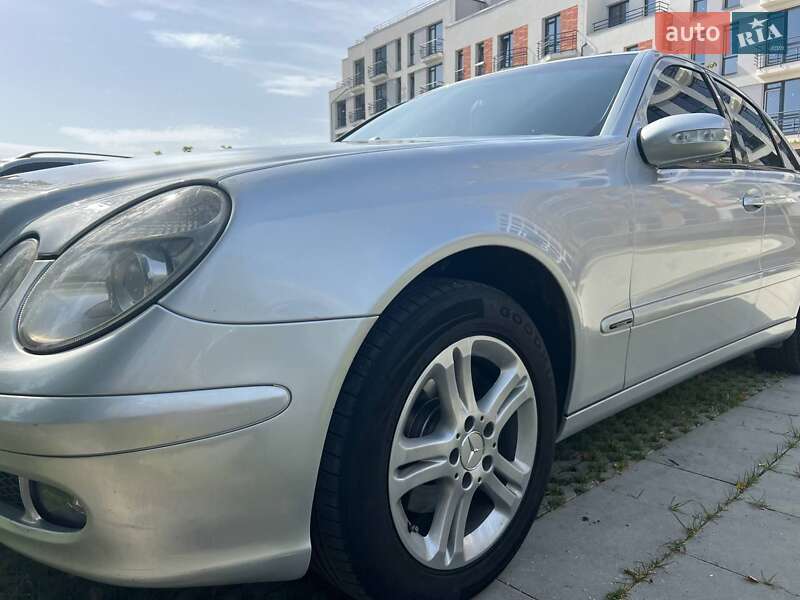 Седан Mercedes-Benz E-Class 2005 в Самборі фото 5 Седан Mercedes-Benz E-Class 2005 в Самборі