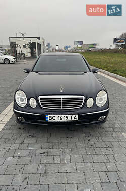 Седан Mercedes-Benz E-Class 2002 в Львові