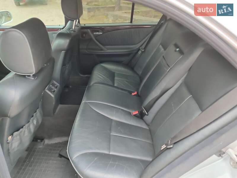 Седан Mercedes-Benz E-Class 2000 в Житомире фото 10 Седан Mercedes-Benz E-Class 2000 в Житомире