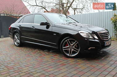 Седан Mercedes-Benz E-Class 2010 в Ківерцях