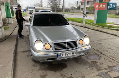 Седан Mercedes-Benz E-Class 1996 в Шабо