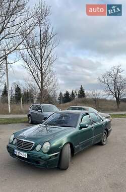 Седан Mercedes-Benz E-Class 1996 в Слов'янську