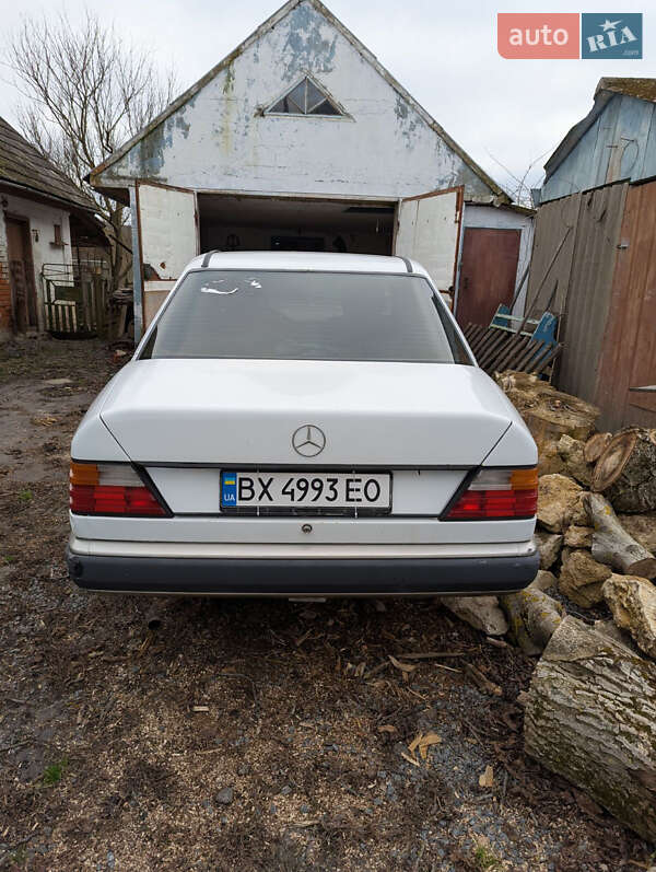 Седан Mercedes-Benz E-Class 1989 в Хмельницком фото 5 Седан Mercedes-Benz E-Class 1989 в Хмельницком