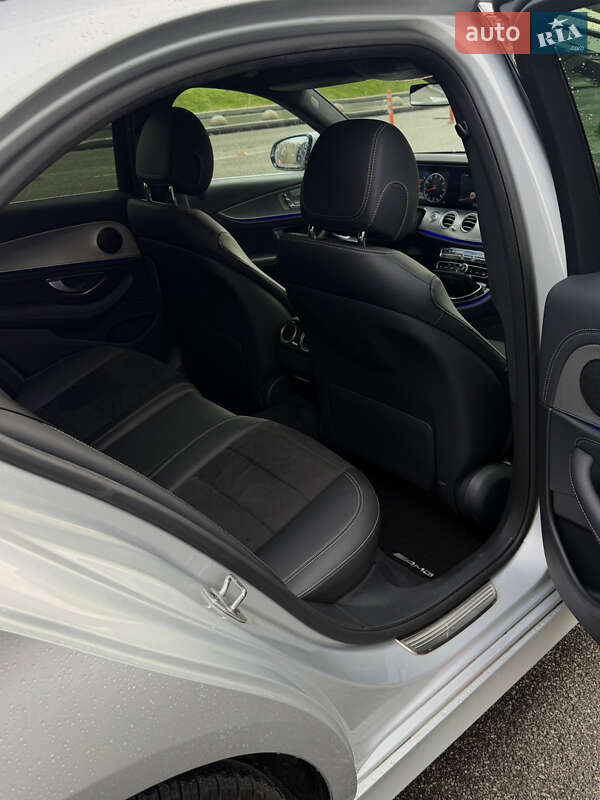 Седан Mercedes-Benz E-Class 2019 в Києві фото 11 Седан Mercedes-Benz E-Class 2019 в Києві