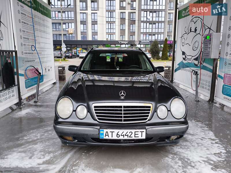 Mercedes-Benz E-Class 2001