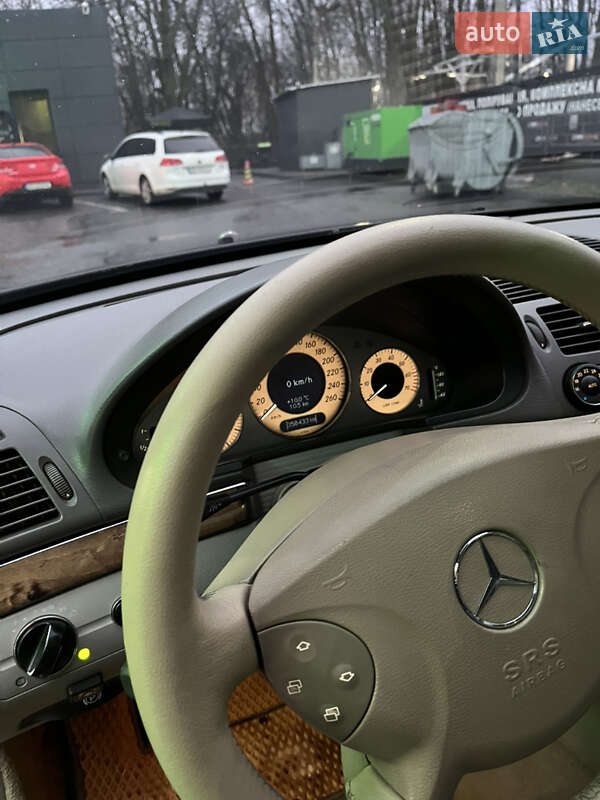 Седан Mercedes-Benz E-Class 2003 в Вінниці