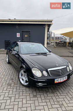 Седан Mercedes-Benz E-Class 2008 в Луцке