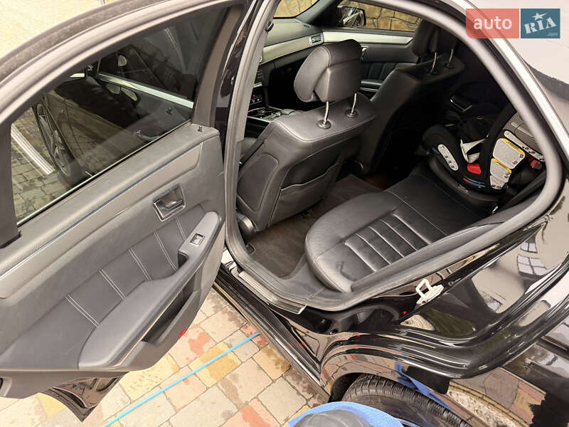 Седан Mercedes-Benz E-Class 2015 в Ровно фото 11 Седан Mercedes-Benz E-Class 2015 в Ровно