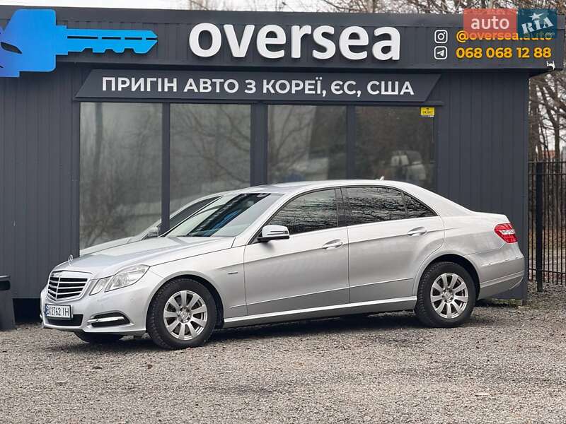 Mercedes-Benz E-Class 2009