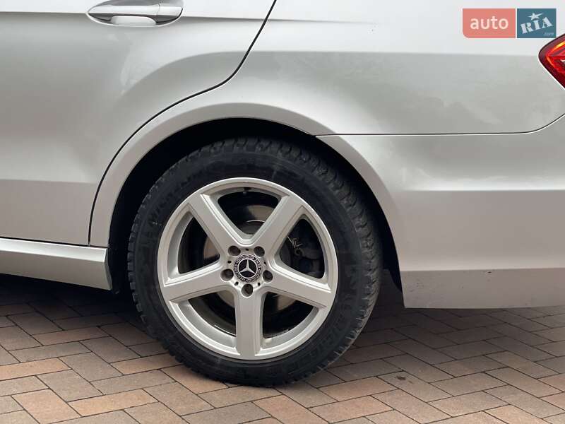 Универсал Mercedes-Benz E-Class 2012 в Ивано-Франковске