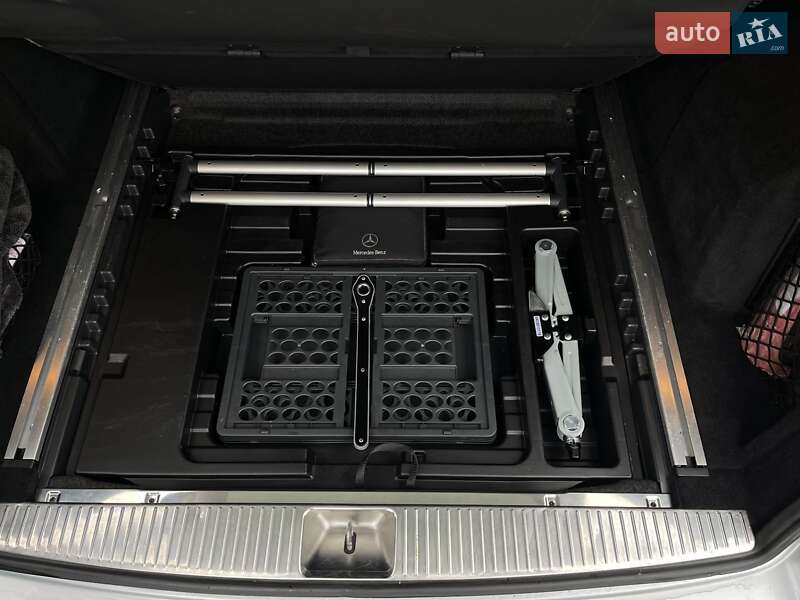 Универсал Mercedes-Benz E-Class 2012 в Ивано-Франковске