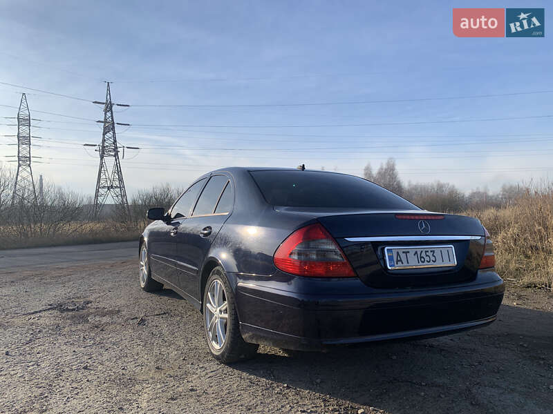 Седан Mercedes-Benz E-Class 2007 в Калуше