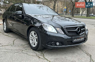 Седан Mercedes-Benz E-Class 2012 в Миколаєві