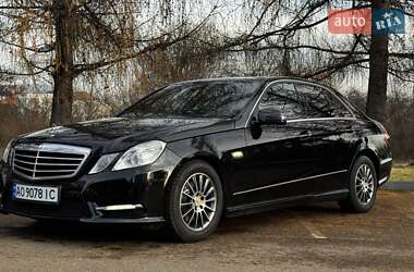 Седан Mercedes-Benz E-Class 2013 в Ужгороде