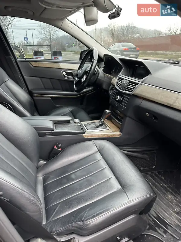 Mercedes-Benz E Class 2009 VIN WDD2120031A009307 фото оголошення 12 з 45