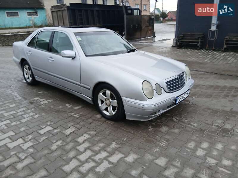 Mercedes-Benz E-Class 2001
