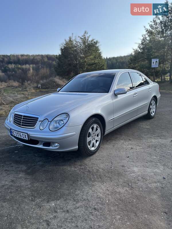 Mercedes-Benz E-Class 2003