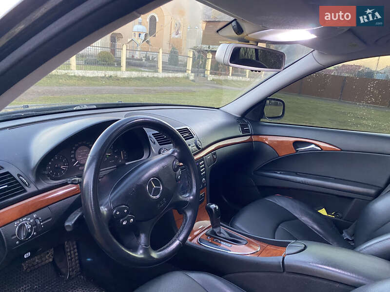 Седан Mercedes-Benz E-Class 2008 в Львові фото 12 Седан Mercedes-Benz E-Class 2008 в Львові