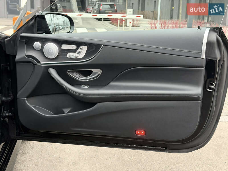 Купе Mercedes-Benz E-Class 2020 в Киеве фото 22 Купе Mercedes-Benz E-Class 2020 в Киеве