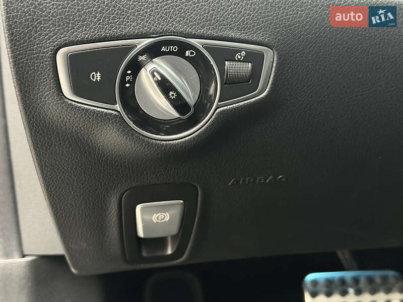 Купе Mercedes-Benz E-Class 2020 в Киеве фото 31 Купе Mercedes-Benz E-Class 2020 в Киеве