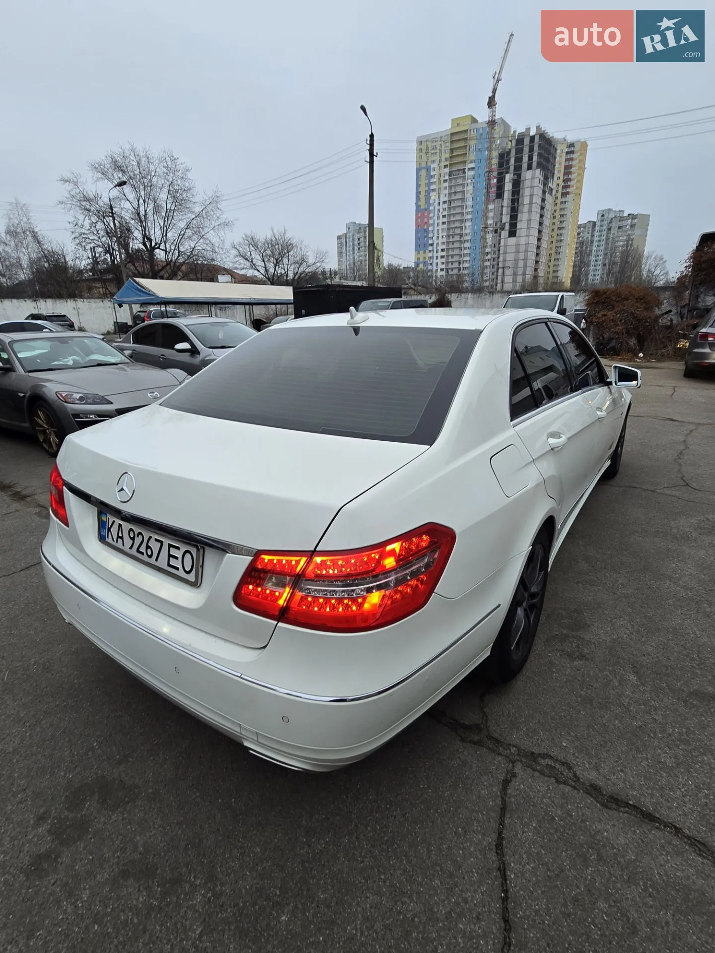 2011 Mercedes-Benz E-klasse - мініатюра 10