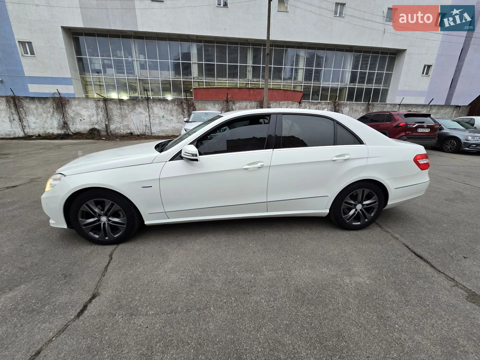 2011 Mercedes-Benz E-klasse - мініатюра 12