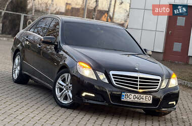 Седан Mercedes-Benz E-Class 2009 в Самборе
