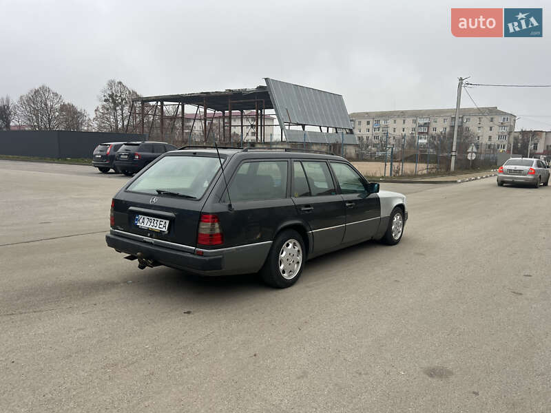 Універсал Mercedes-Benz E-Class 1993 в Богуславі