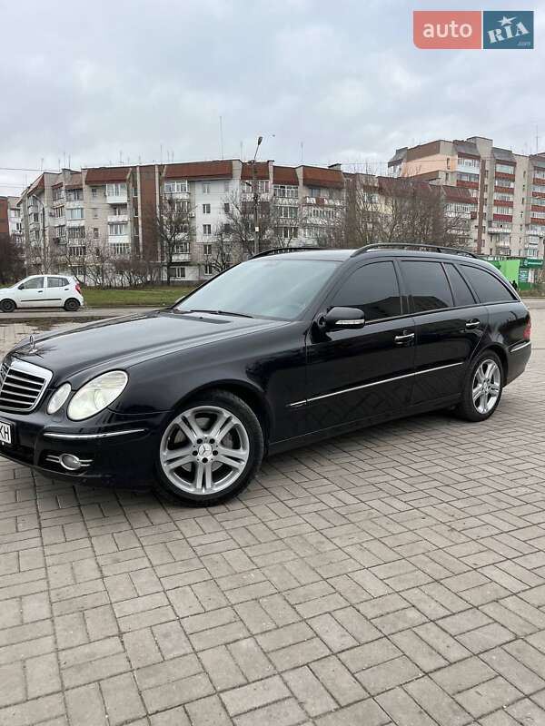 Універсал Mercedes-Benz E-Class 2006 в Каневі
