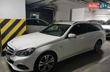 Универсал Mercedes-Benz E-Class 2013 в Киеве