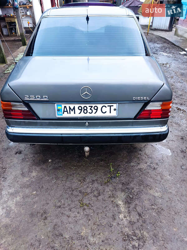Седан Mercedes-Benz E-Class 1992 в Бердичеві