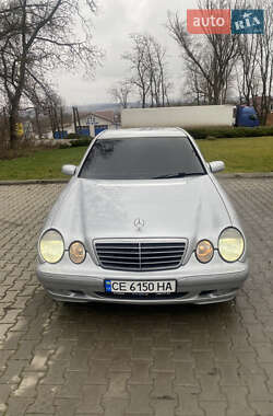 Седан Mercedes-Benz E-Class 2001 в Чернівцях