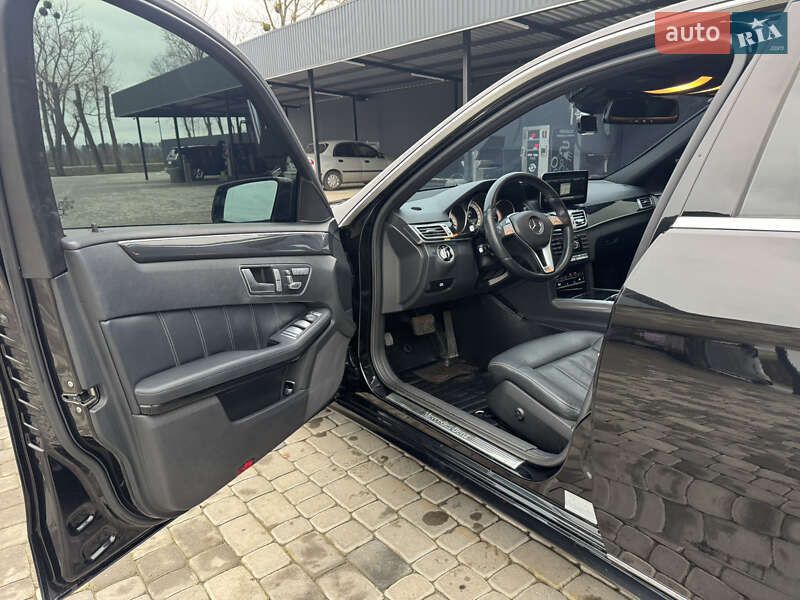 Седан Mercedes-Benz E-Class 2013 в Виннице
