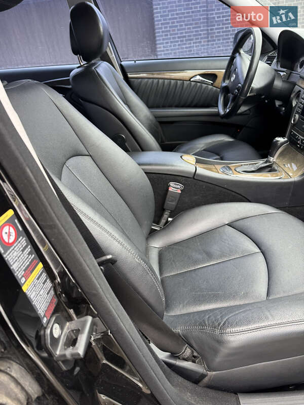 Седан Mercedes-Benz E-Class 2008 в Киеве