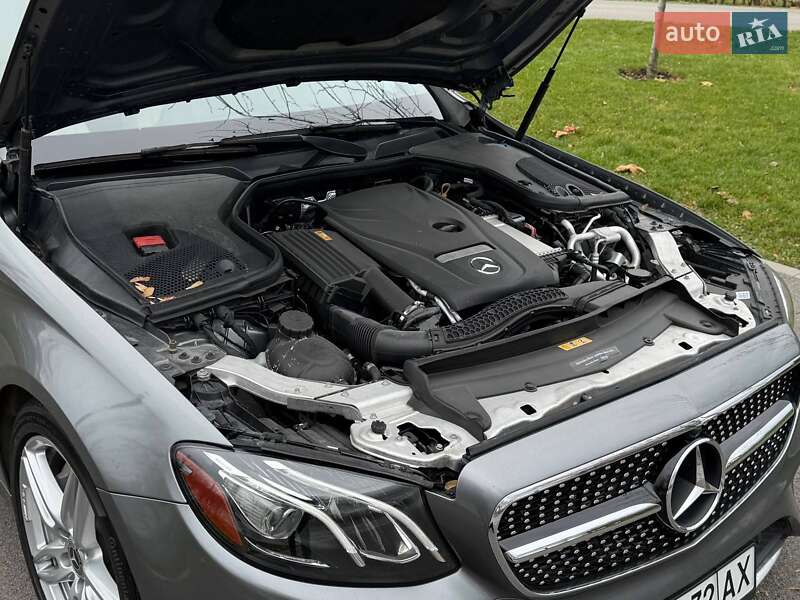 Седан Mercedes-Benz E-Class 2018 в Днепре