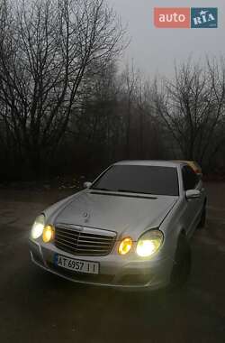Седан Mercedes-Benz E-Class 2002 в Хмельницькому