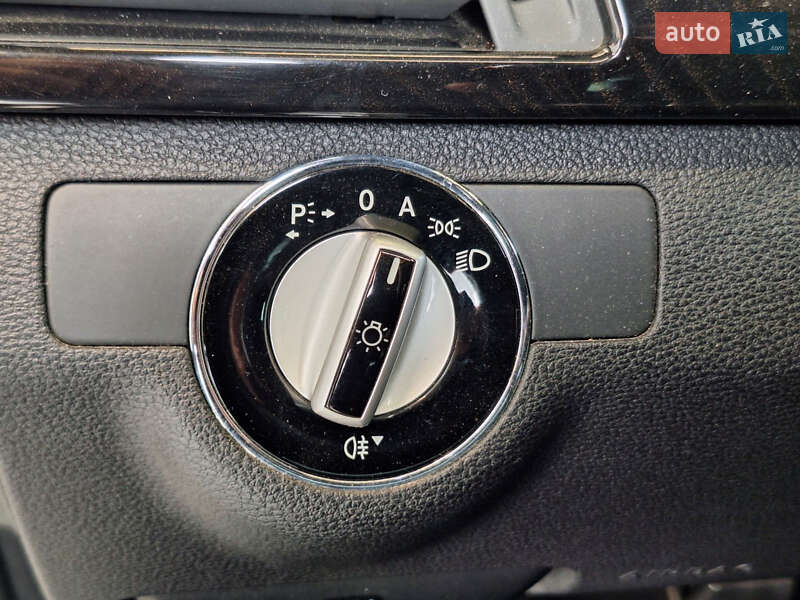 Седан Mercedes-Benz E-Class 2009 в Одесі