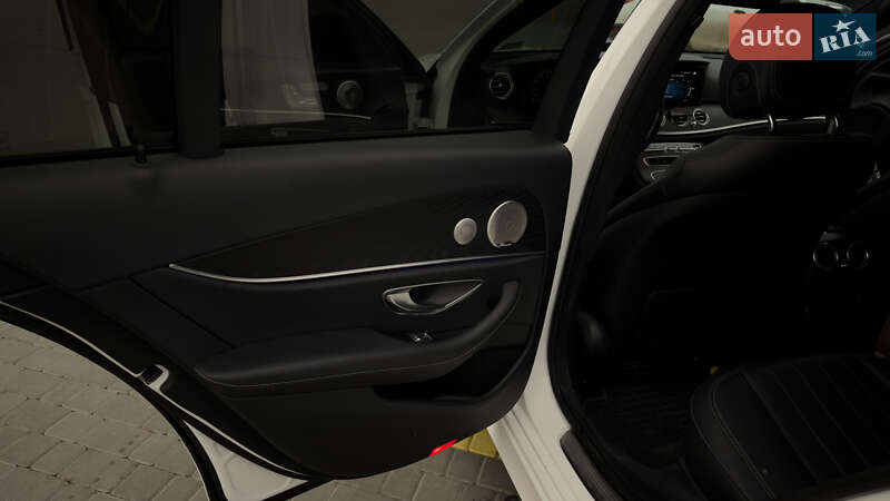 Седан Mercedes-Benz E-Class 2021 в Харкові фото 23 Седан Mercedes-Benz E-Class 2021 в Харкові