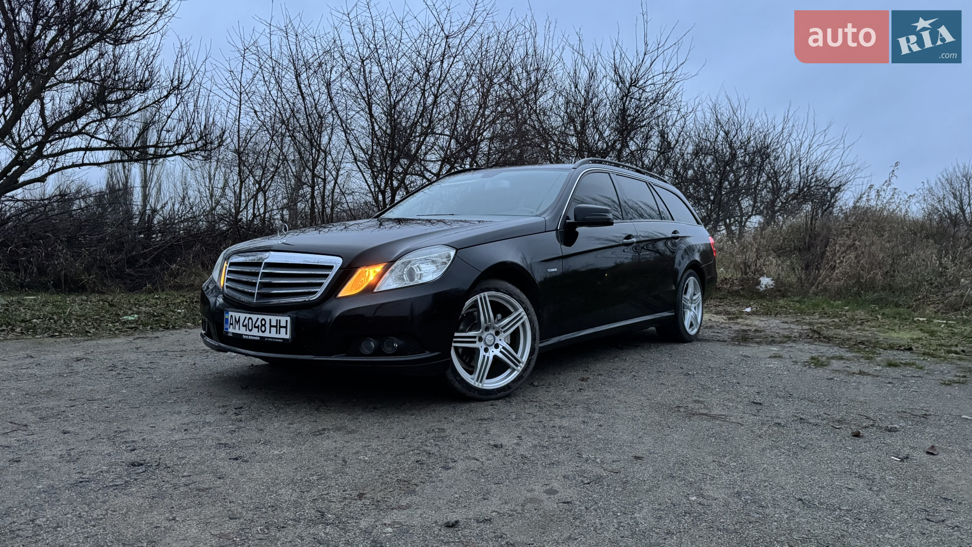 2010 Mercedes-Benz E-klasse - фото 1