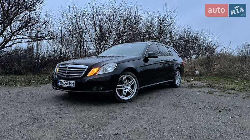 Mercedes-Benz E-Class 2010