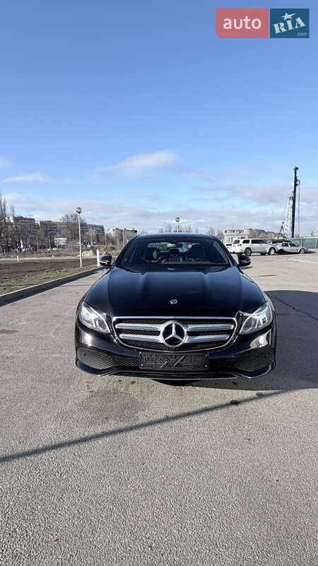 Mercedes-Benz E-Class 2018