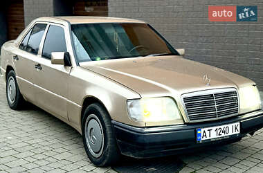 Седан Mercedes-Benz E-Class 1987 в Івано-Франківську