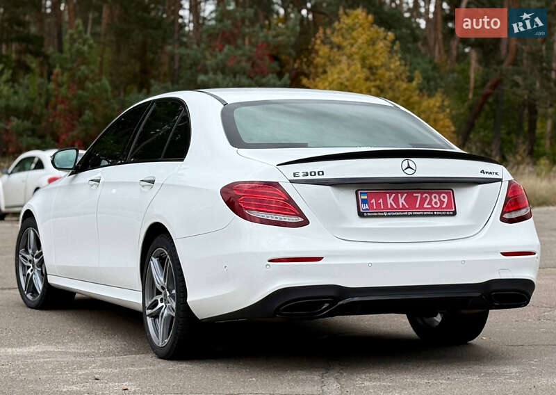 Седан Mercedes-Benz E-Class 2020 в Києві
