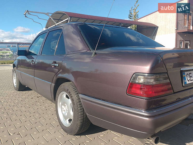 Седан Mercedes-Benz E-Class 1994 в Іспасі фото 5 Седан Mercedes-Benz E-Class 1994 в Іспасі