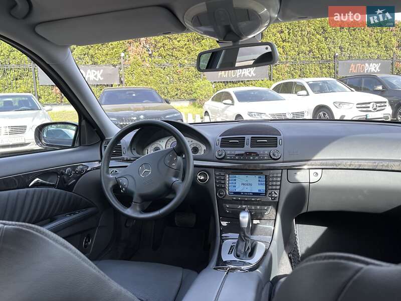 Седан Mercedes-Benz E-Class 2003 в Києві фото 30 Седан Mercedes-Benz E-Class 2003 в Києві